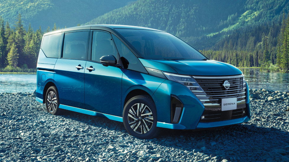 Nissan Serena 2023 ra mắt - Minivan giàu công nghệ, dùng động cơ giống Kicks 