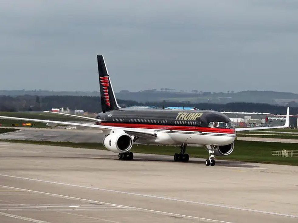 Bên trong chiếc Trump Force One: Dinh thự trên không của cựu tổng thống Donald Trump - Ảnh 9.