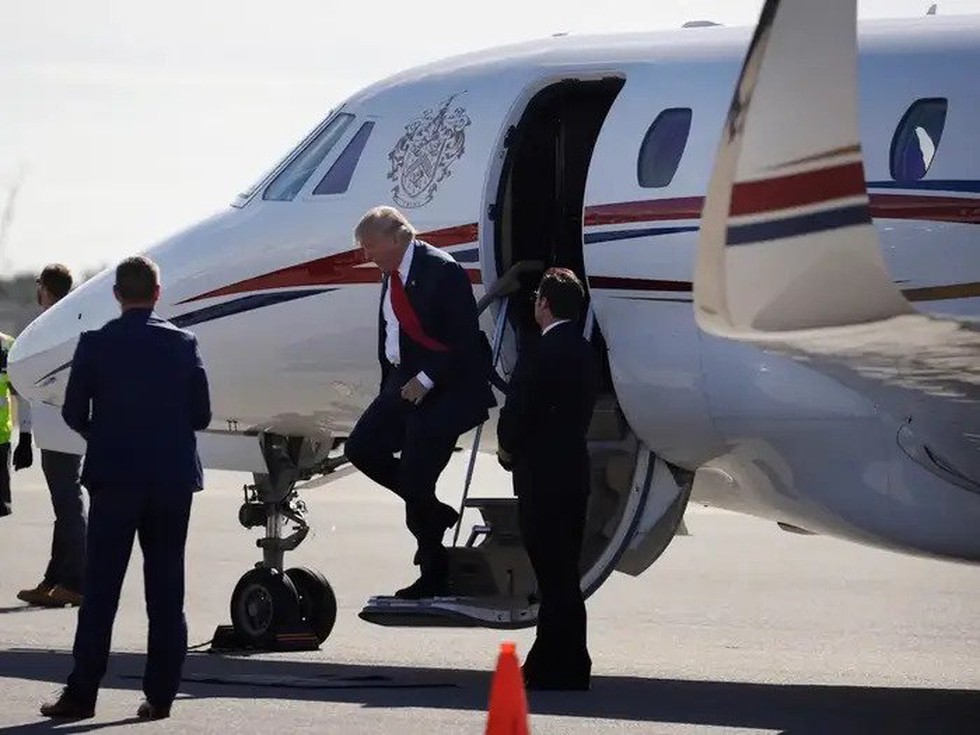 Bên trong chiếc Trump Force One: Dinh thự trên không của cựu tổng thống Donald Trump - Ảnh 2. Bên trong chiếc Trump Force One: Dinh thự trên không của cựu tổng thống Donald Trump - Ảnh 2.