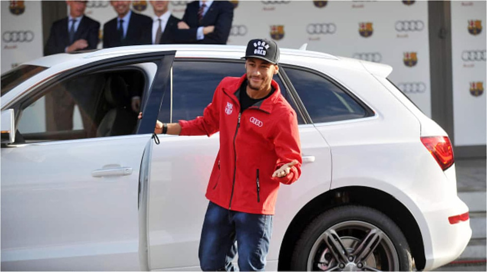 Bộ sưu tập xe riêng của Neymar có những gì: Yếu mảng xe nhưng không thiếu máy bay, du thuyền - Ảnh 5.