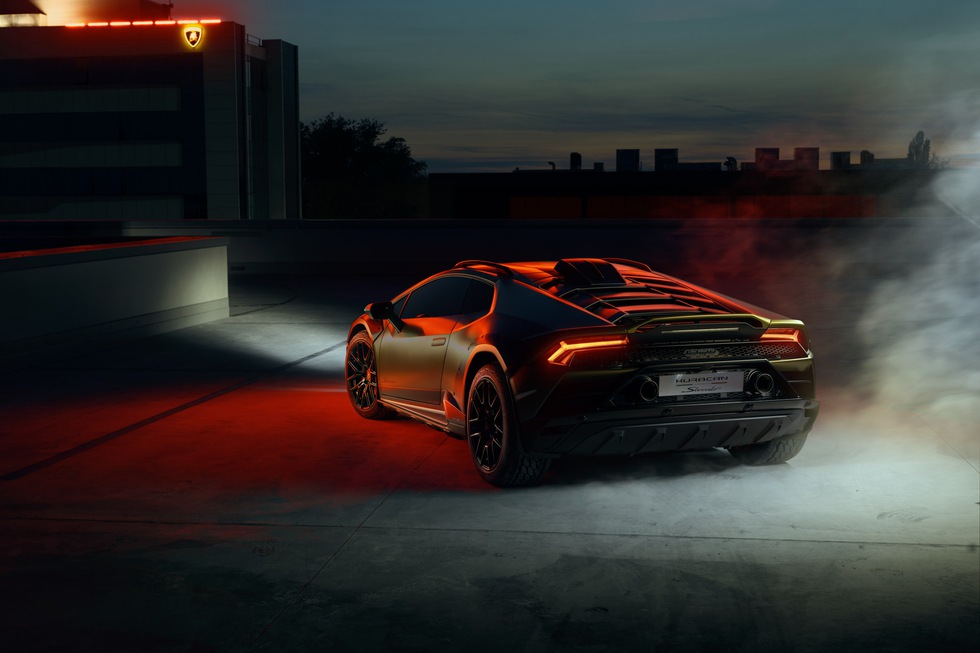 Lamborghini Huracan Sterrato ra mắt: Khi siêu xe cũng off-road - Ảnh 7. Lamborghini Huracan Sterrato ra mắt: Khi siêu xe cũng off-road - Ảnh 7.
