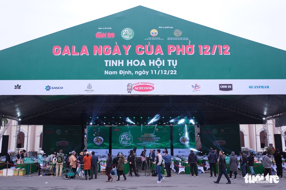 Gala Ngày của phở: Gần 100 gian hàng phục vụ hết công suất - Ảnh 7.
