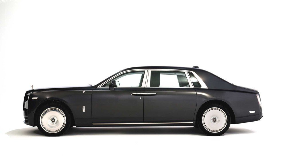 Rolls-Royce khoe 6 xe độc bản mới đại gia Trung Đông: Mỗi xe một kiểu nguyên tố - Ảnh 6. Rolls-Royce khoe 6 xe độc bản mới đại gia Trung Đông: Mỗi xe một kiểu nguyên tố - Ảnh 6.