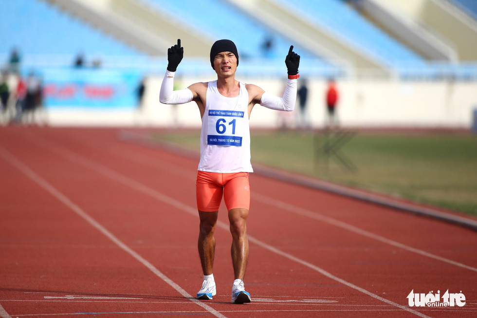 Lê Thị Tuyết giành huy chương vàng marathon lịch sử cho điền kinh Phú Yên - Ảnh 8.