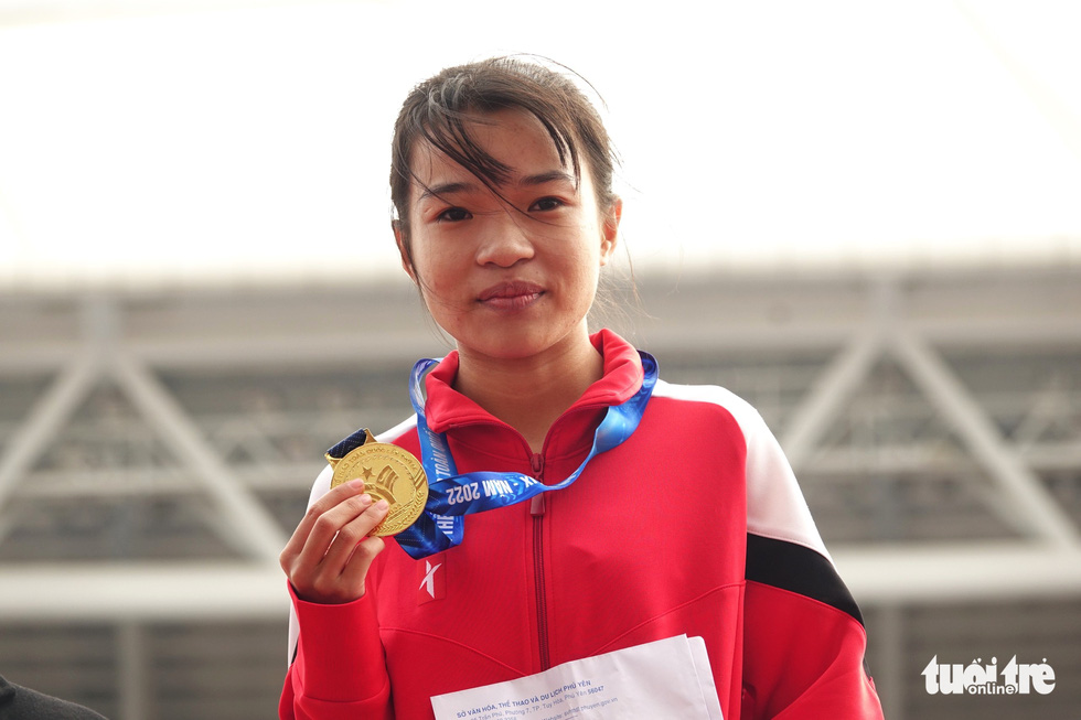 Lê Thị Tuyết giành huy chương vàng marathon lịch sử cho điền kinh Phú Yên - Ảnh 6.