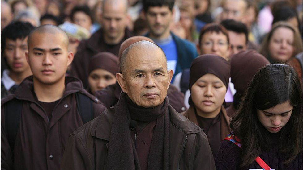 thich-nhat-hanh-1671321624857285235982.jpg