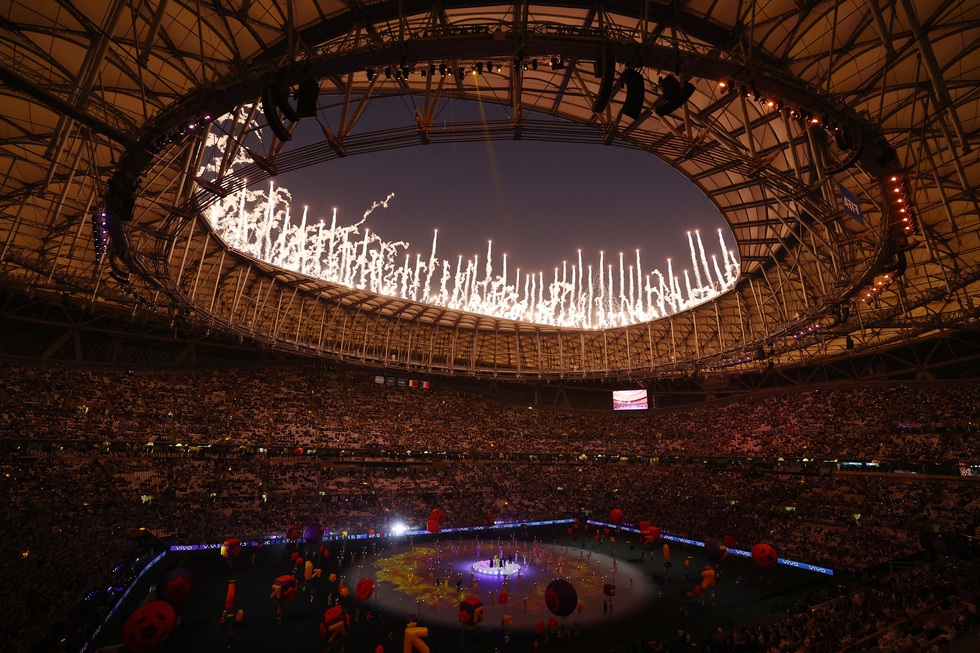 Lễ bế mạc World Cup 2022 đầy sắc màu - Ảnh 4. Lễ bế mạc World Cup 2022 đầy sắc màu - Ảnh 4.