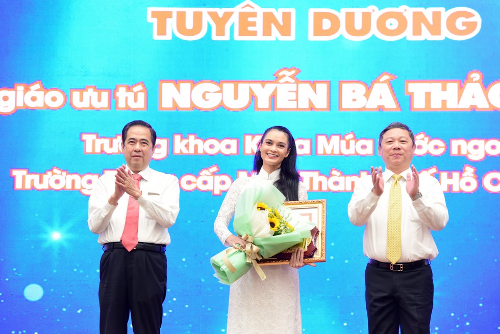 TP.HCM trao giải thưởng Trần Đại Nghĩa lần thứ nhất - Ảnh 2. TP.HCM trao giải thưởng Trần Đại Nghĩa lần thứ nhất - Ảnh 2.