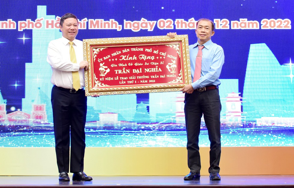 TP.HCM trao giải thưởng Trần Đại Nghĩa lần thứ nhất - Ảnh 4. TP.HCM trao giải thưởng Trần Đại Nghĩa lần thứ nhất - Ảnh 4.