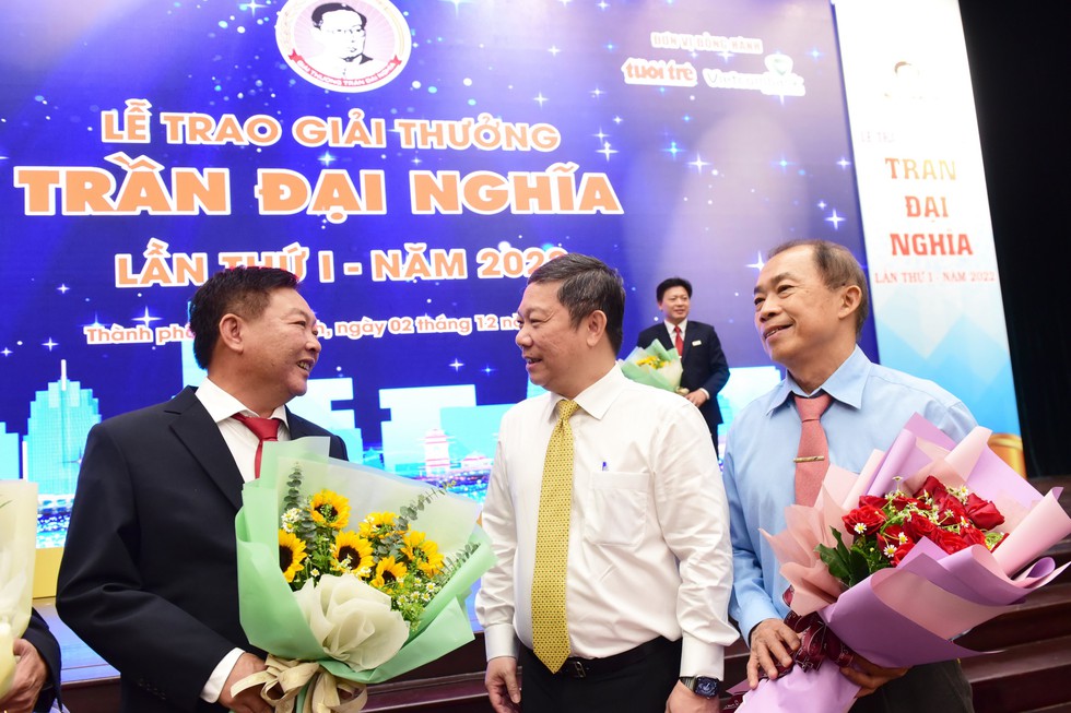 TP.HCM trao giải thưởng Trần Đại Nghĩa lần thứ nhất - Ảnh 1. TP.HCM trao giải thưởng Trần Đại Nghĩa lần thứ nhất - Ảnh 1.
