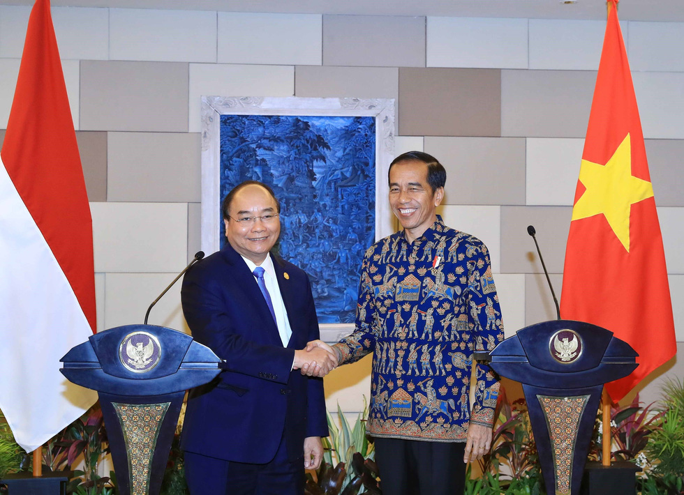 Chủ tịch nước Nguyễn Xuân Phúc thăm Indonesia và mục tiêu 15 tỉ USD - Ảnh 1.