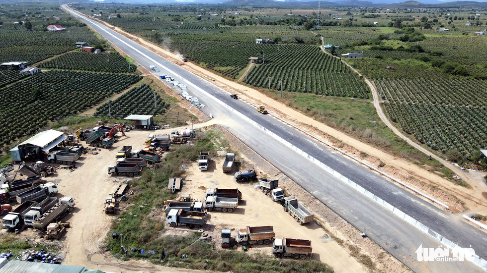 Hình ảnh cao tốc Dầu Giây - Phan Thiết trước ngày thông xe kỹ thuật - Ảnh 3.