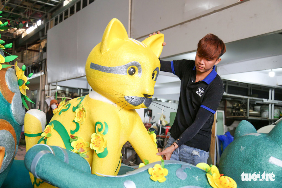 Linh vật mèo cho Đường hoa Nguyễn Huệ 2023 sẽ có nhiều sắc thái, biểu cảm - Ảnh 3.