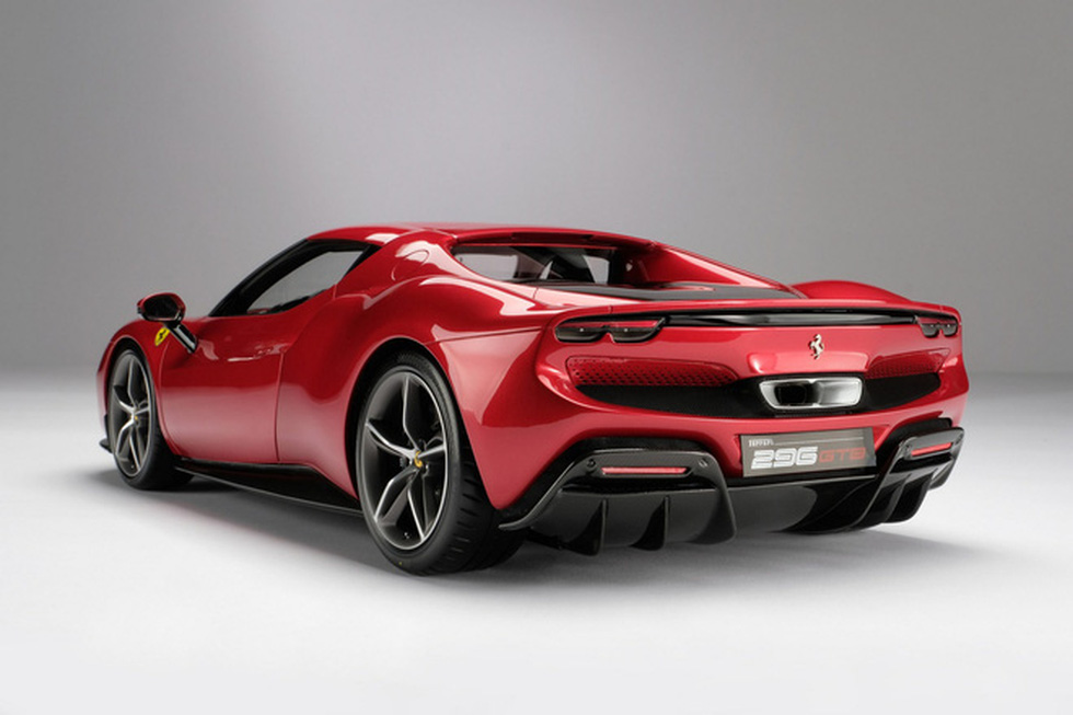 Siêu xe Ferrari có giá chỉ ngang Kia Morning, cả thế giới có đúng 199 chiếc - Ảnh 2.