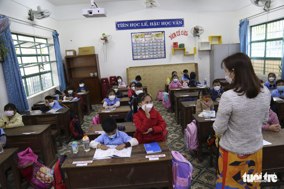 Tiểu học, mầm non Đà Nẵng mở cửa, học sinh vắng khá nhiều do phụ huynh chưa yên tâm - Ảnh 5.