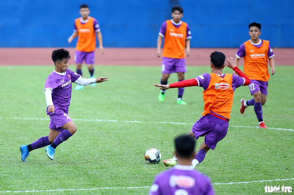 Lối chơi và bộ khung của tuyển U23 Việt Nam dần thành hình - Ảnh 7.