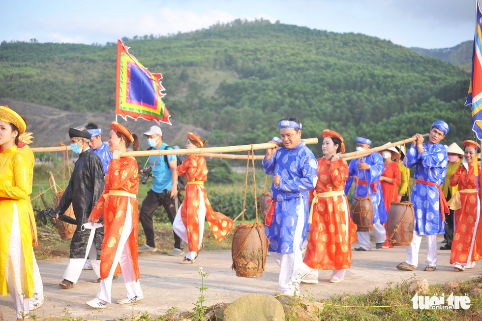 Độc đáo lễ rước sắc, rước nước ở lễ hội Bà Thu Bồn - Ảnh 12.