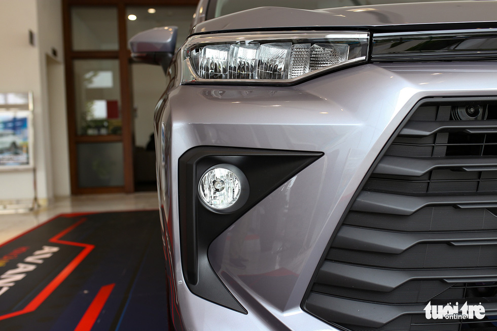 Chi tiết Toyota Avanza Premio số sàn giá 548 triệu đồng: Tăng option để thoát ế - Ảnh 4.