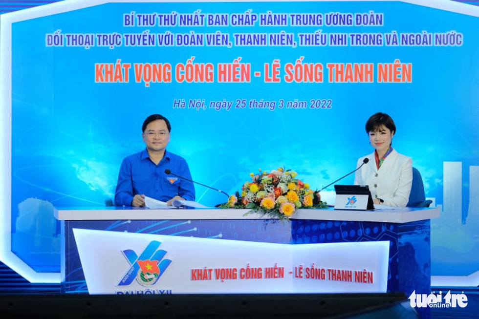 Bí thư thứ nhất Trung ương Đoàn đối thoại trực tuyến với chủ đề Khát vọng cống hiến - Ảnh 1. Bí thư thứ nhất Trung ương Đoàn đối thoại trực tuyến với chủ đề Khát vọng cống hiến - Ảnh 1.