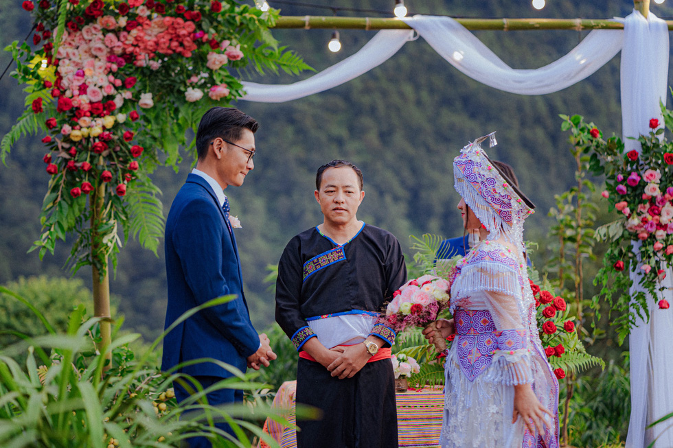 Hành trình của cô gái Mông kết hôn với chàng trai Sài Gòn lần đầu đến quê chồng - Ảnh 2.