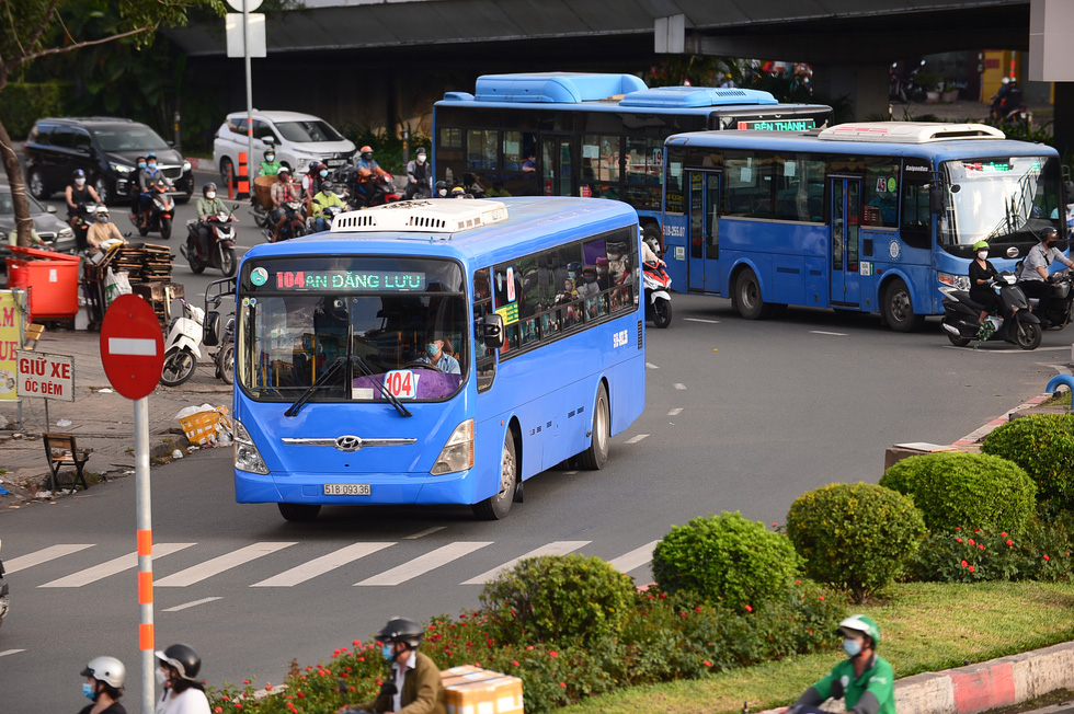 BUStruyenthong