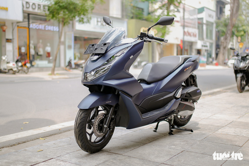 Honda PCX 160 giá 90 triệu đồng tại Hà Nội