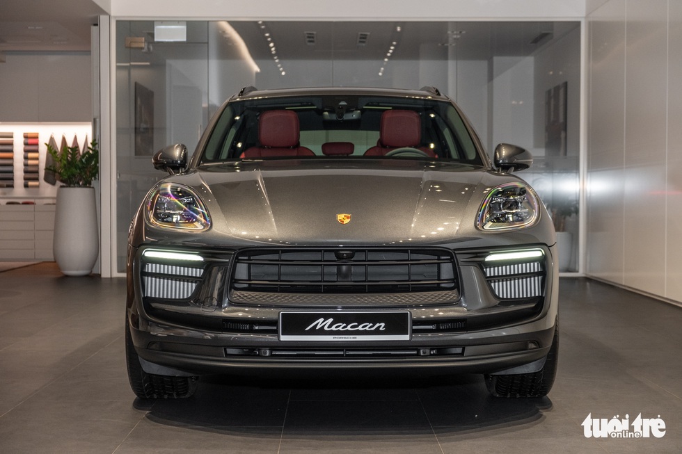 Porsche Macan 2022 ra mắt Việt Nam, giá từ 2,992 tỉ đồng - Ảnh 2. Porsche Macan 2022 ra mắt Việt Nam, giá từ 2,992 tỉ đồng - Ảnh 2.