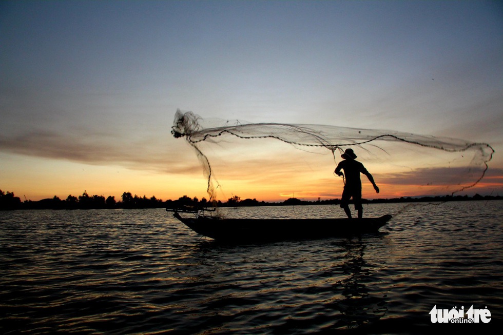 Going on holiday to Dong Ho - saltwater lagoon with sweet fruits, dropping nets to catch fish and watch birds - Photo 9.