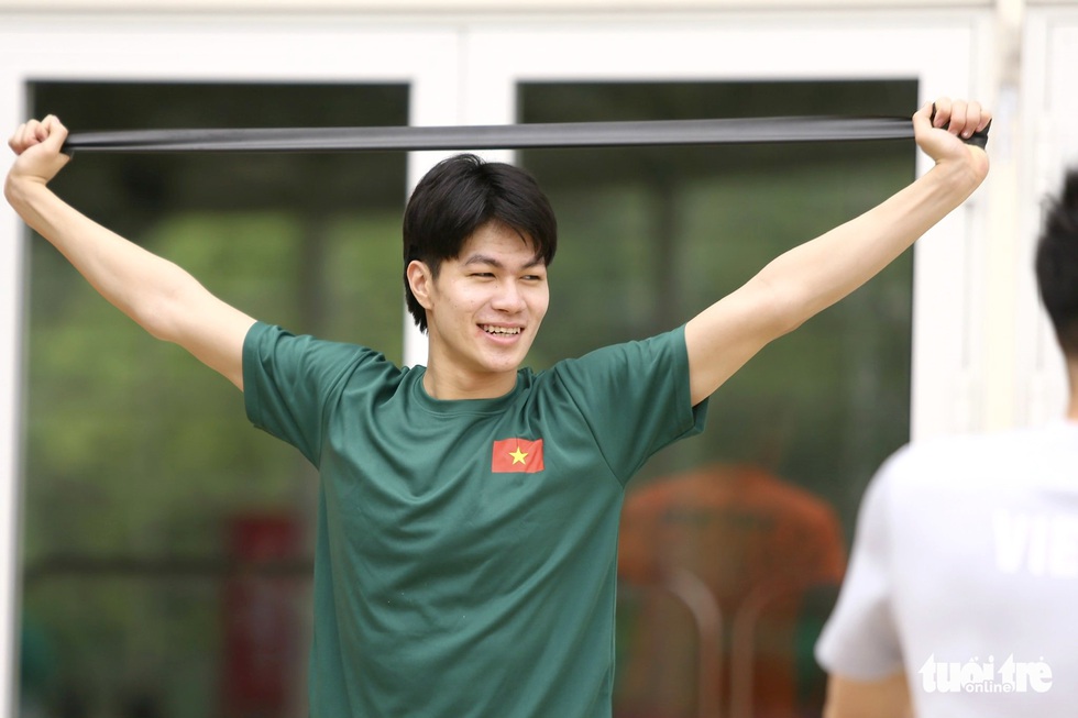 Các kình ngư đội tuyển bơi Việt Nam làm dậy sóng Mỹ Đình - Ảnh 5. Các kình ngư đội tuyển bơi Việt Nam làm dậy sóng Mỹ Đình - Ảnh 5.