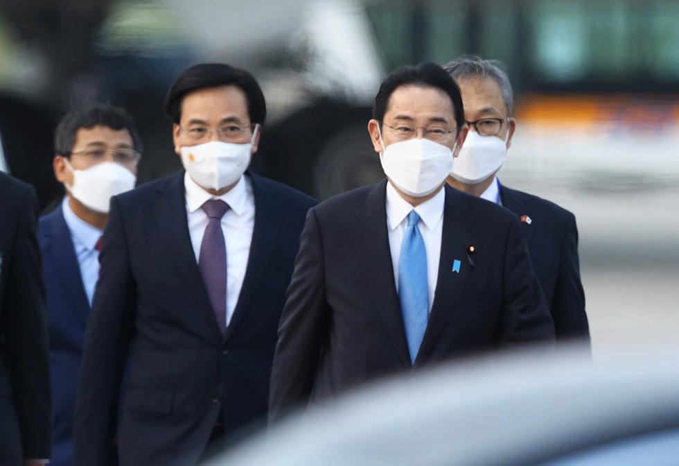 Thủ tướng Nhật Bản Kishida Fumio đã đến Việt Nam - Ảnh 2.