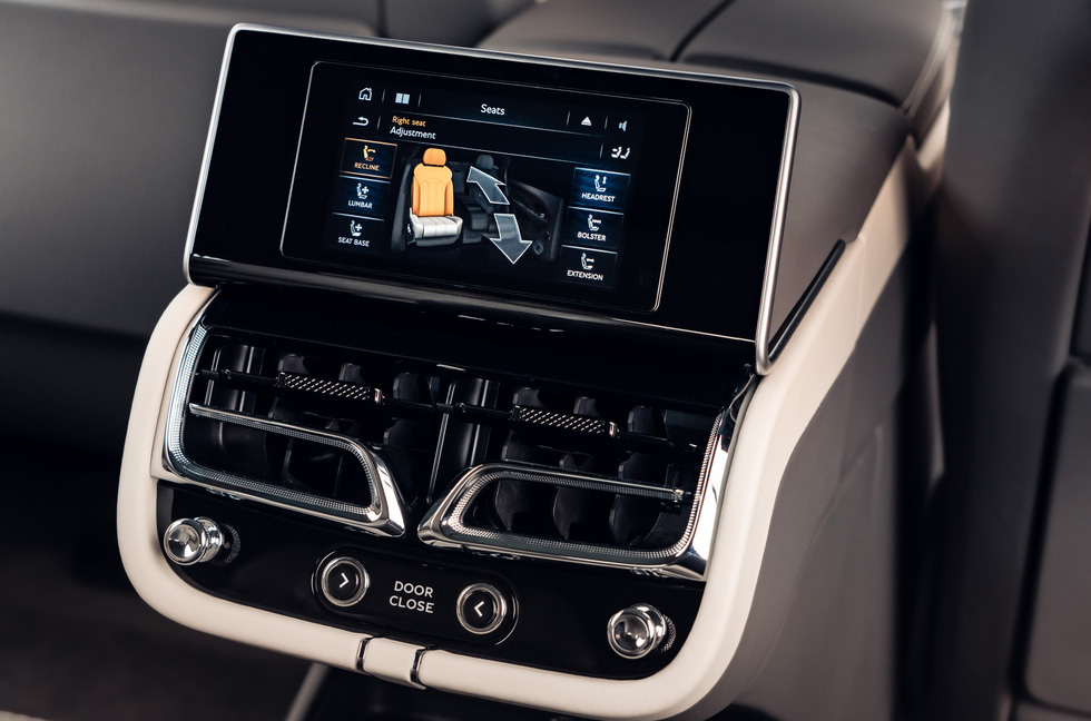 Bentley Bentayga Extended ra mắt: SUV đầu bảng, rộng và nhiều công nghệ nhất của Bentley - Ảnh 21.