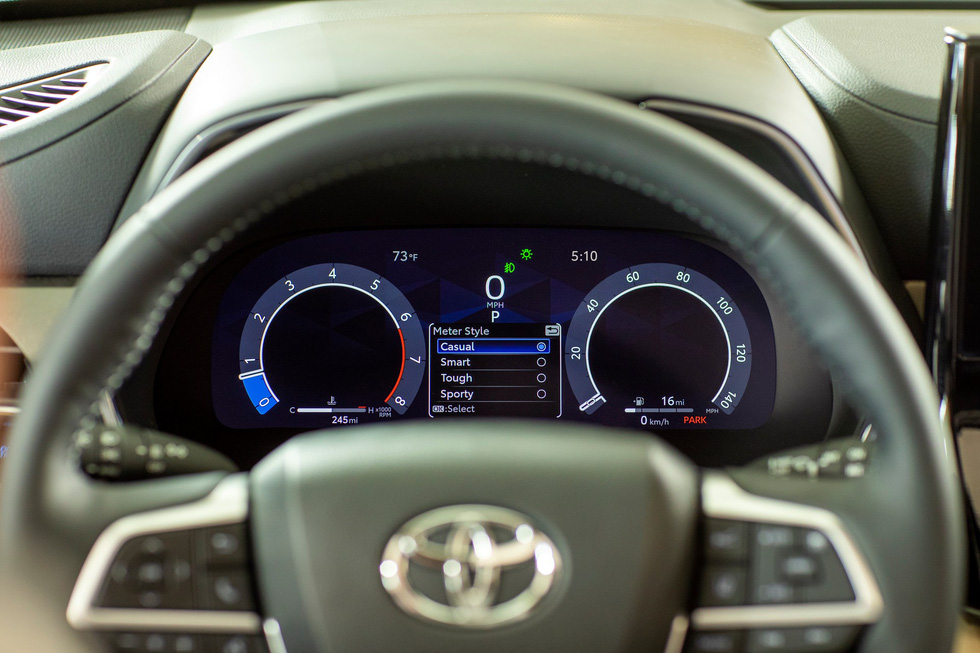 Toyota Highlander 2023 ra mắt: Bỏ động cơ cũ, sẽ tiếp tục là hàng hot nhập tư nhân tại Việt Nam - Ảnh 4.