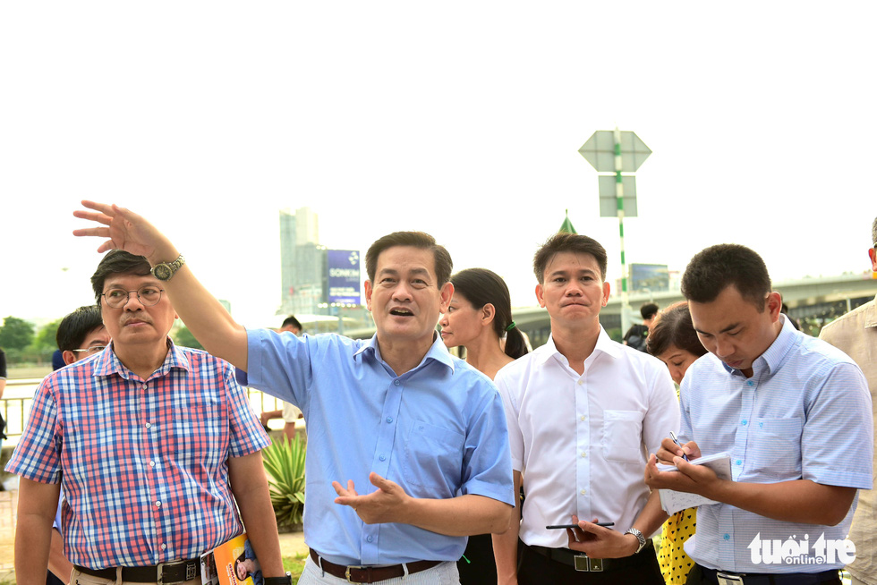 Bí thư, Chủ tịch TP.HCM khảo sát tìm cách phát triển sông Sài Gòn - Ảnh 6.