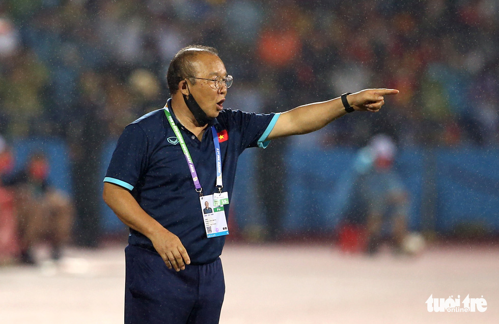 Những khoảnh khắc không hài lòng của ông Park ở trận gặp U23 Timor Leste - Ảnh 7.