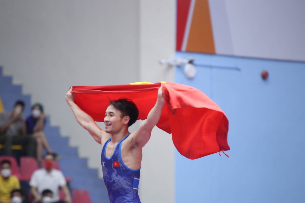 Cập nhật SEA Games 31: Huy Hoàng giúp Việt Nam có tấm HCV thứ 148 - Ảnh 4. Cập nhật SEA Games 31: Huy Hoàng giúp Việt Nam có tấm HCV thứ 148 - Ảnh 4.