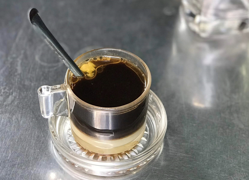 Lonely Planet giới thiệu cách thưởng thức cà phê Việt Nam ngon tuyệt vời - Ảnh 3.