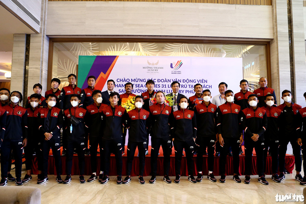 U23 Indonesia tạo thiện cảm ngày đầu tới Việt Nam - Ảnh 2.