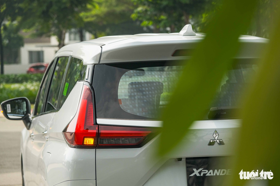 Mitsubishi Xpander 2022 ra mắt Việt Nam: Phanh tay điện tử, điều hòa cơ, hộp số 4AT - Ảnh 9.