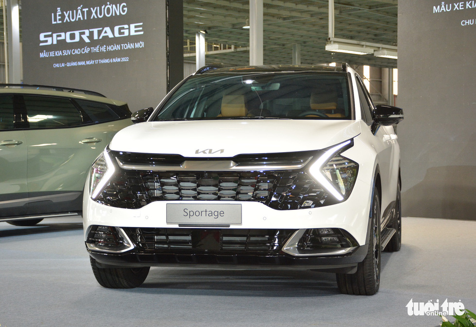 Kia Sportage 2022 xuất xưởng tại Việt Nam: Giá từ 899 triệu đồng, nhiều công nghệ đấu Hyundai Tucson - Ảnh 5.