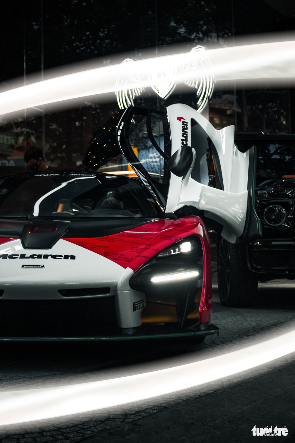 Chiêm ngưỡng McLaren Senna thứ hai về Việt Nam: Giá hàng chục tỉ đồng, khoác bộ áo đặc biệt - Ảnh 3. Chiêm ngưỡng McLaren Senna thứ hai về Việt Nam: Giá hàng chục tỉ đồng, khoác bộ áo đặc biệt - Ảnh 3.