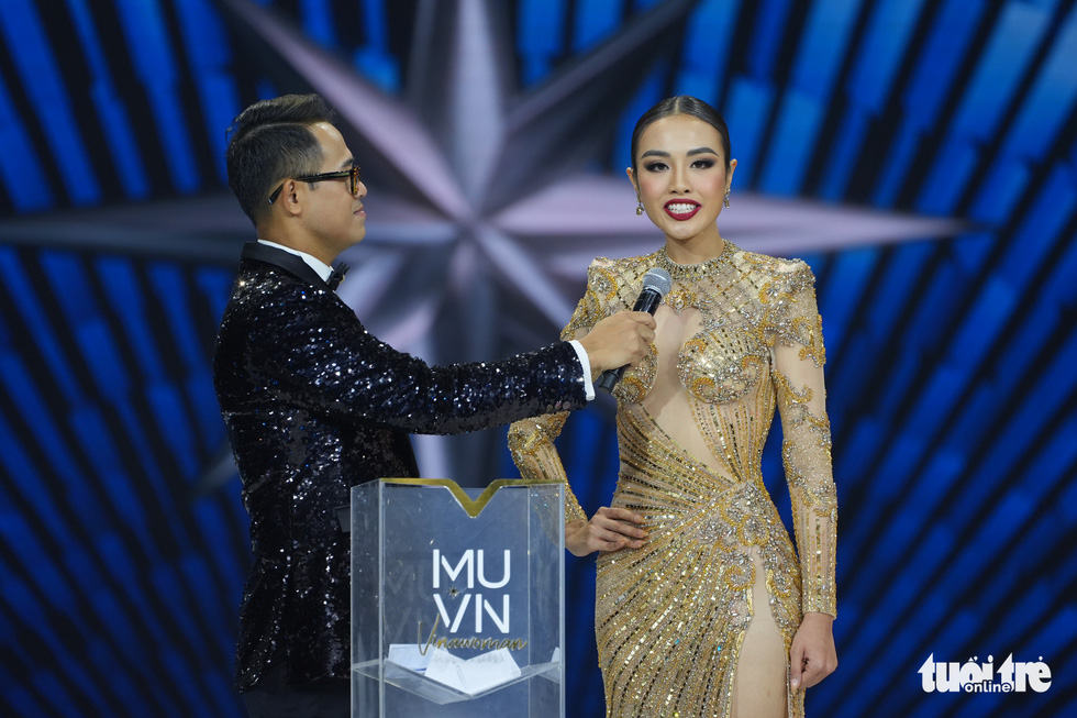 Chúc mừng tân Hoa hậu Hoàn vũ nước Việt Nam 2022 Nguyễn Thị Ngọc Châu - Hình ảnh 12.
