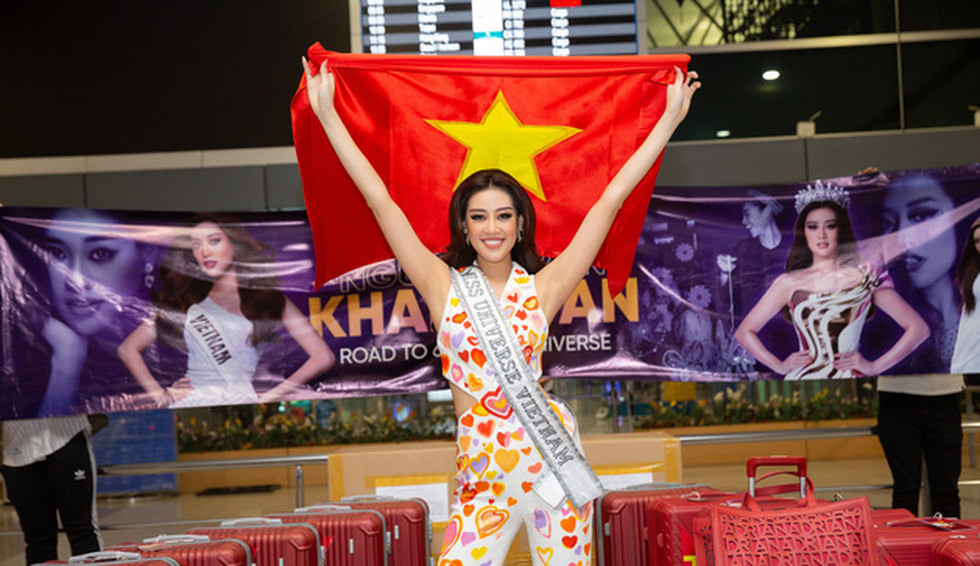 Khánh Vân mãn nhiệm kỳ 2 năm Hoa hậu Hoàn vũ Việt Nam: Toàn được, không mất gì! - Ảnh 3.