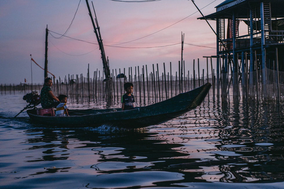 Hunting a beautiful sunrise on Chuon lagoon - Photo 10.