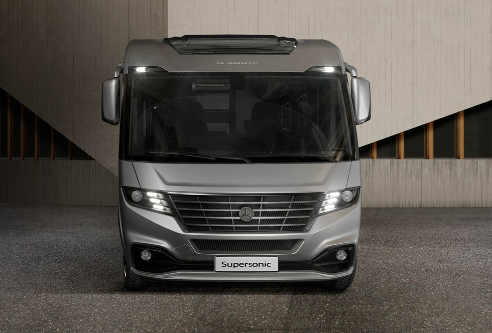 Mercedes-Benz Sprinter độ thành siêu nhà di động, giá ngang siêu xe - Ảnh 7.