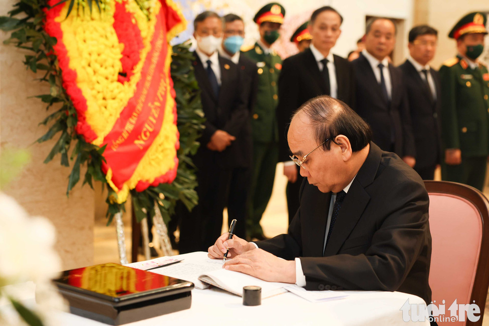 Chủ tịch nước: Việt Nam luôn khắc ghi tâm khảm tình cảm của cố thủ tướng Abe Shinzo - Ảnh 5.