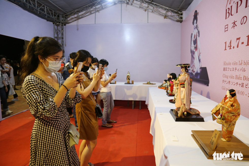 Xem búp bê truyền thống của Nhật ở Lễ hội Việt Nam - Nhật Bản - Ảnh 1.