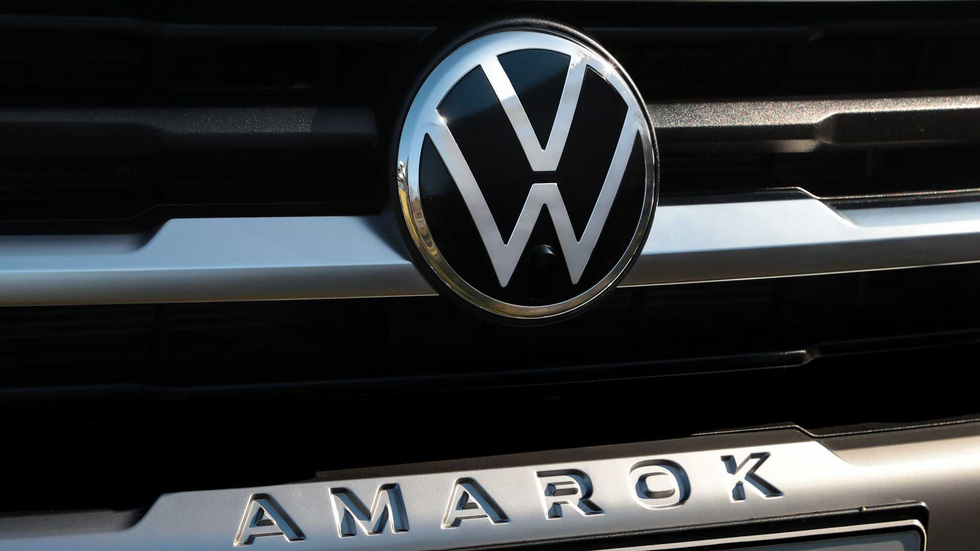 Volkswagen Amarok ra mắt: Bản sao của Ford Ranger - Ảnh 15.