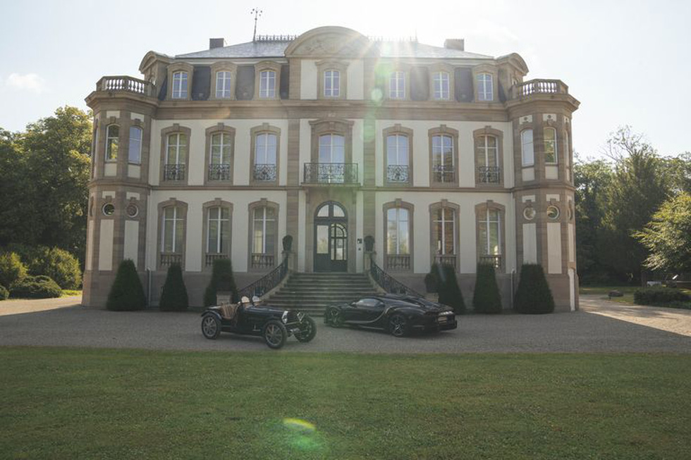 Tổng hành dinh Bugatti: Lâu đài di sản của siêu xe danh tiếng bậc nhất thế giới - Ảnh 1.
