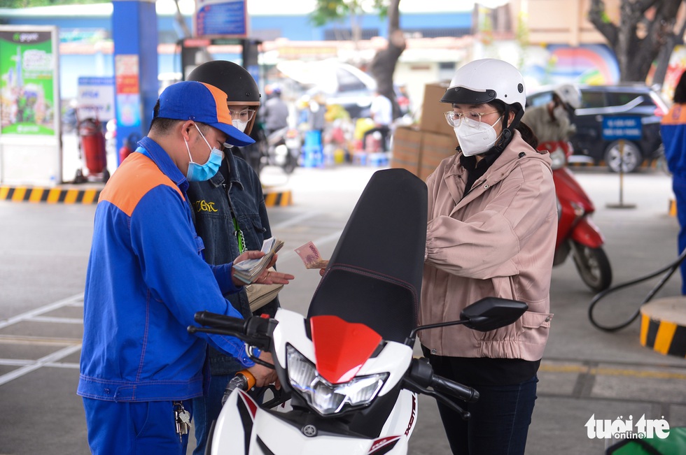 Tin sáng 28-8: Giá vé may bay dịp 2-9 tăng; Bắc Bộ nắng nóng, Nam Bộ mưa giảm - Ảnh 3. Tin sáng 28-8: Giá vé may bay dịp 2-9 tăng; Bắc Bộ nắng nóng, Nam Bộ mưa giảm - Ảnh 3.