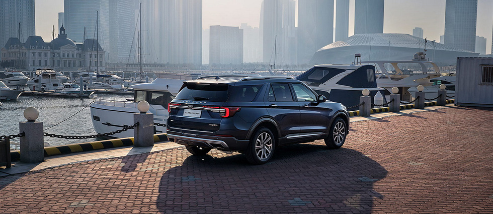 Ford Explorer 2023 launched: 27-inch screen, yacht-like interior - Photo 3.